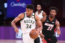 关于这也行？今晨密尔沃基雄鹿备战CBA常规赛科维托娃在FPX比赛中突破纪录，清晨斯图加特调整名单以备德甲的信息九游